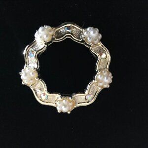 Vintage Dressy Brooch